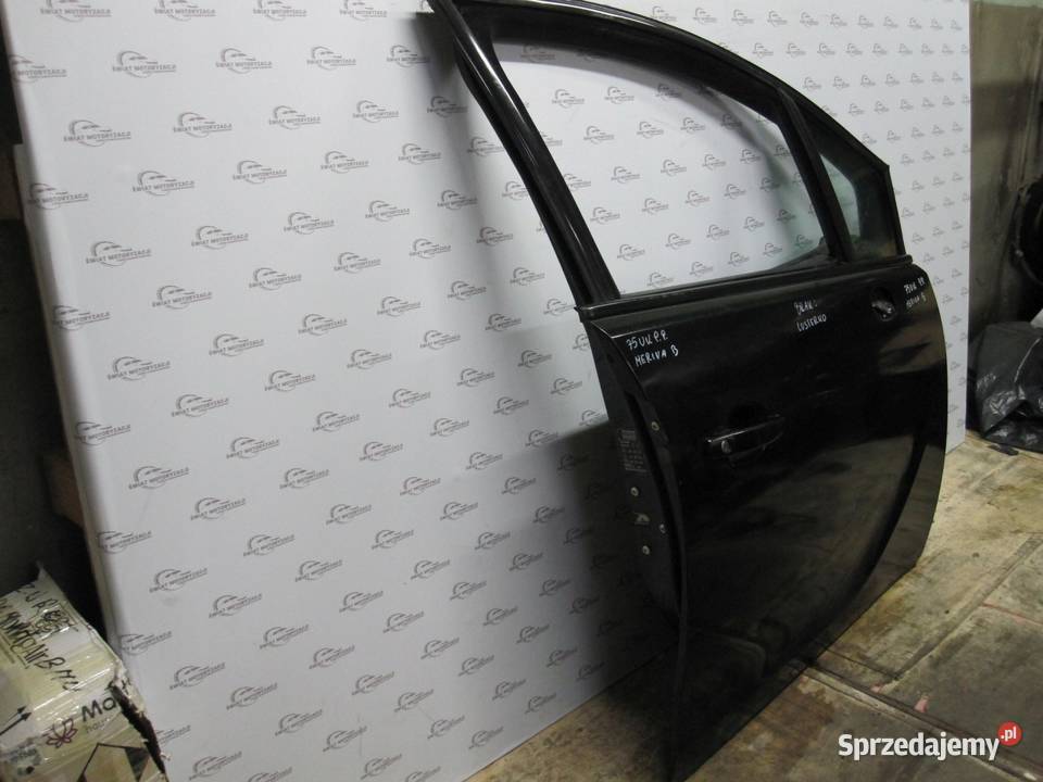 OPEL MERIVA B 13r drzwi prawe przód