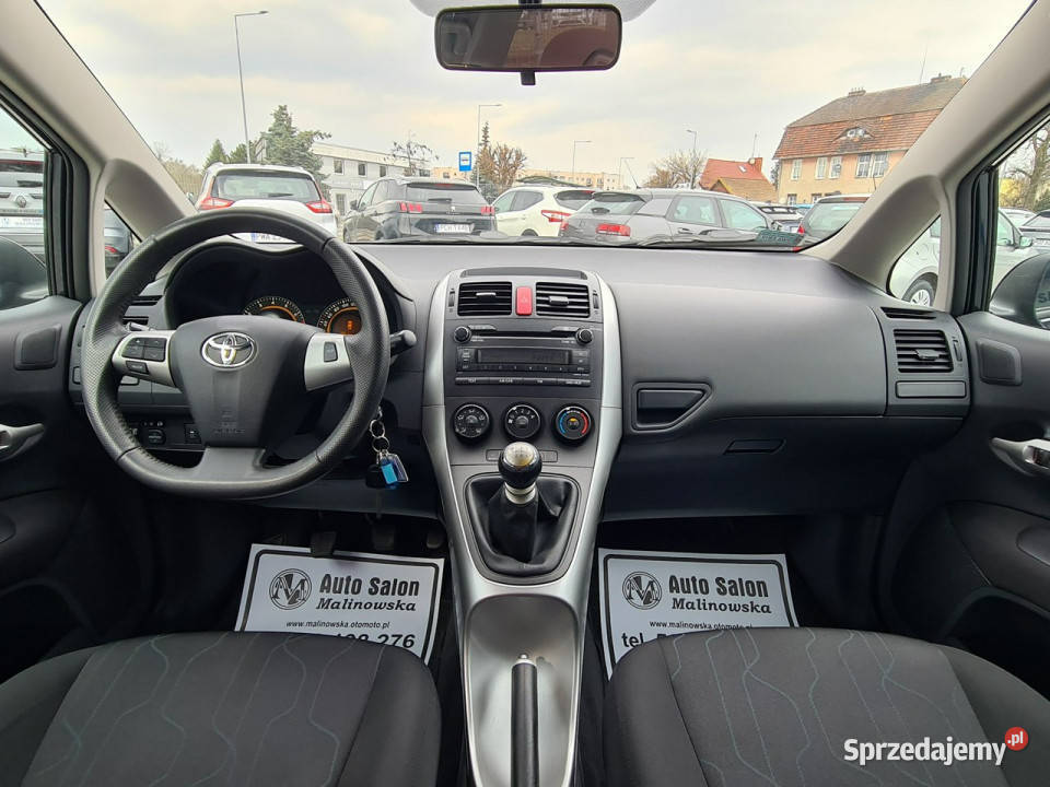 Toyota Auris 99 16 132 Klimatyzacja Halogeny komputer pokładowy Auris wielkopolskie Wągrowiec