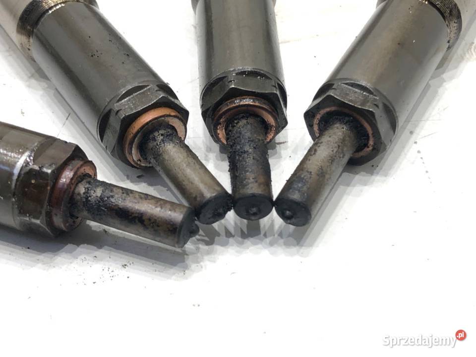 WTRYSKIWACZE KOMPLET VW GOLF VI 03L130277B 16 Wtryskiwacze