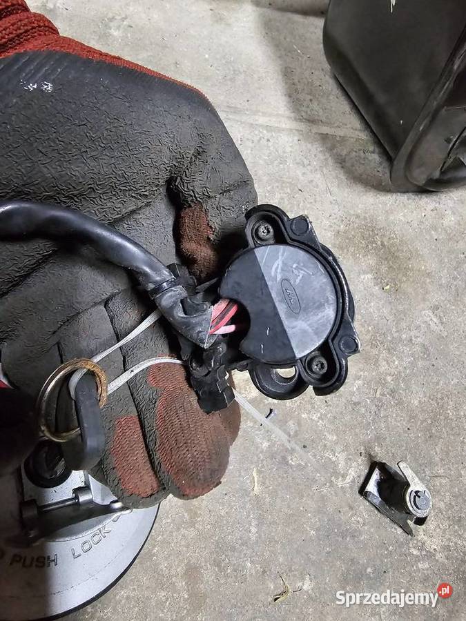 Honda CB 600 f Hornet s pc34 zamki stacyjka Jelenia Góra