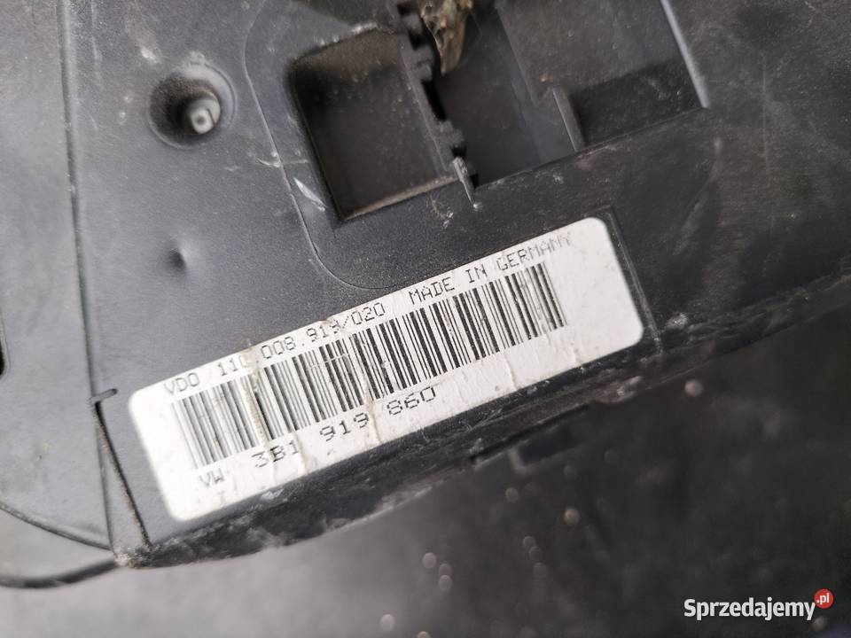 LICZNIK ZEGARY PASSAT B5 VW3B1919860 Wyposażenie wnętrza lubelskie Kamień-Kolonia
