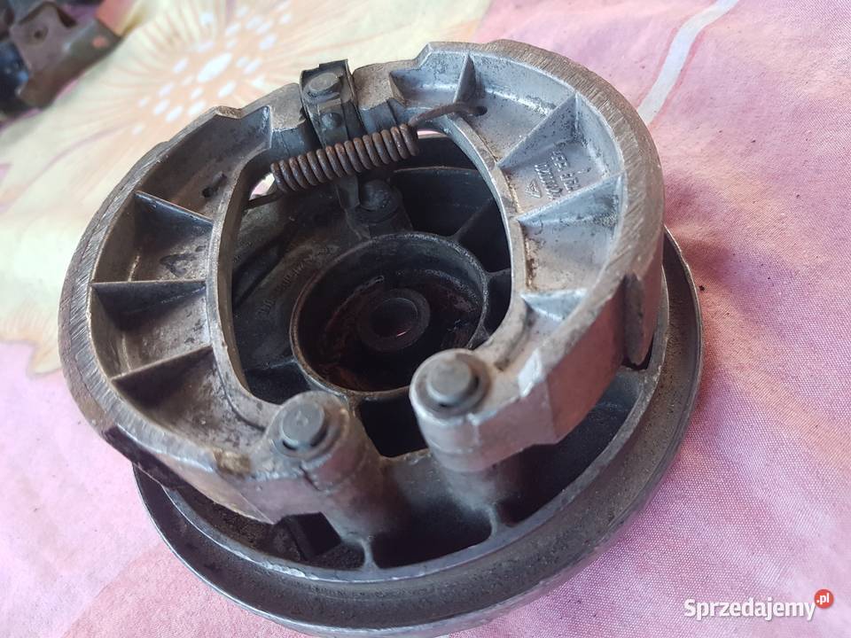 Simson DDRBęben hamulcowy szczękotrzymacz