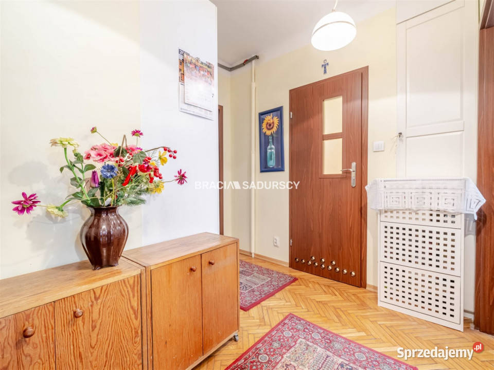 Mieszkanie Kraków Włodkowica 611 metrów 3 pokoje