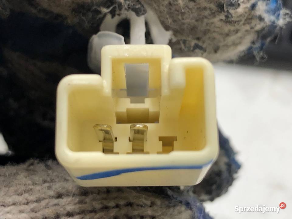 KLAMKA KLAPY TYŁ MITSUBISHI OUTLANDER III SUV