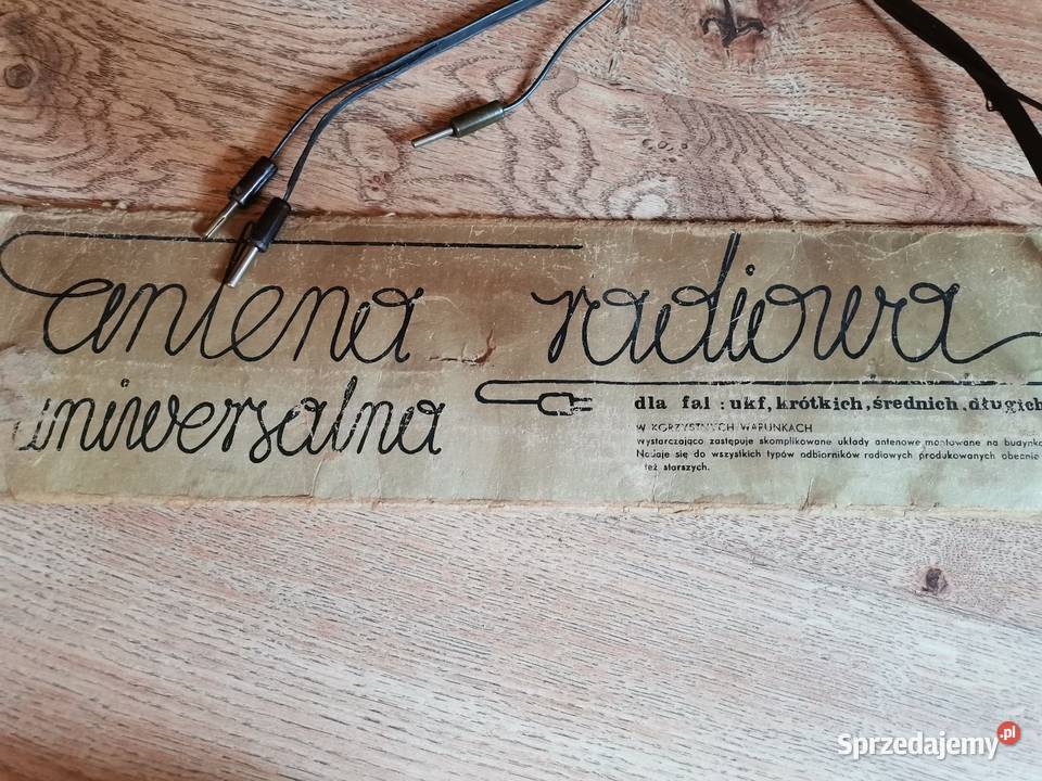 Stara antena radioiowa z czasów PRL u Kraków