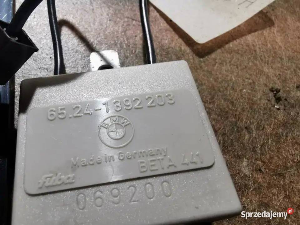 Wzmacniacz anteny BMW E34 sedan Żory