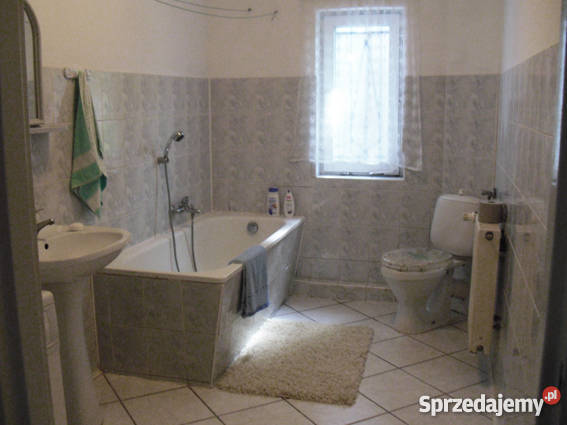 dom dwurodzinny na Wyspie Wolin sprzedam