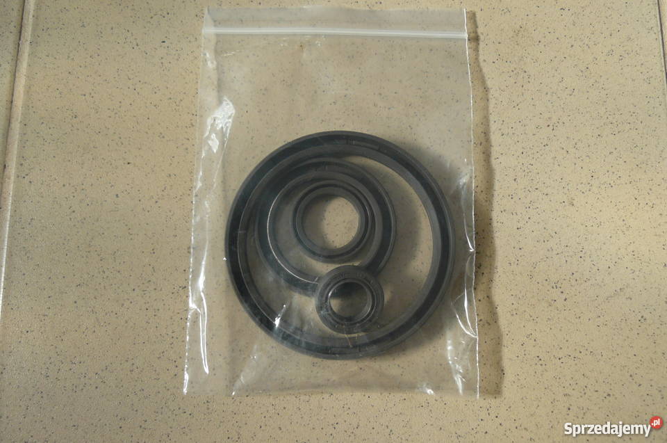 Uszczelki silnika Pajero Galloper L200 Iława