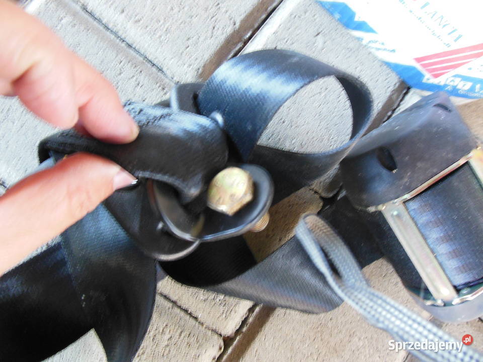 0421332133 71713869 PAS BEZPIECZEŃSTWA FIAT 126P Pasy bezpieczeństwa Kozy sprzedam