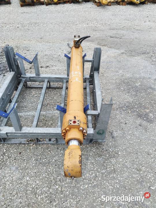 Siłownik Case WX 210 200 185 170 165 145 D170 Pozostałe Kielce sprzedam