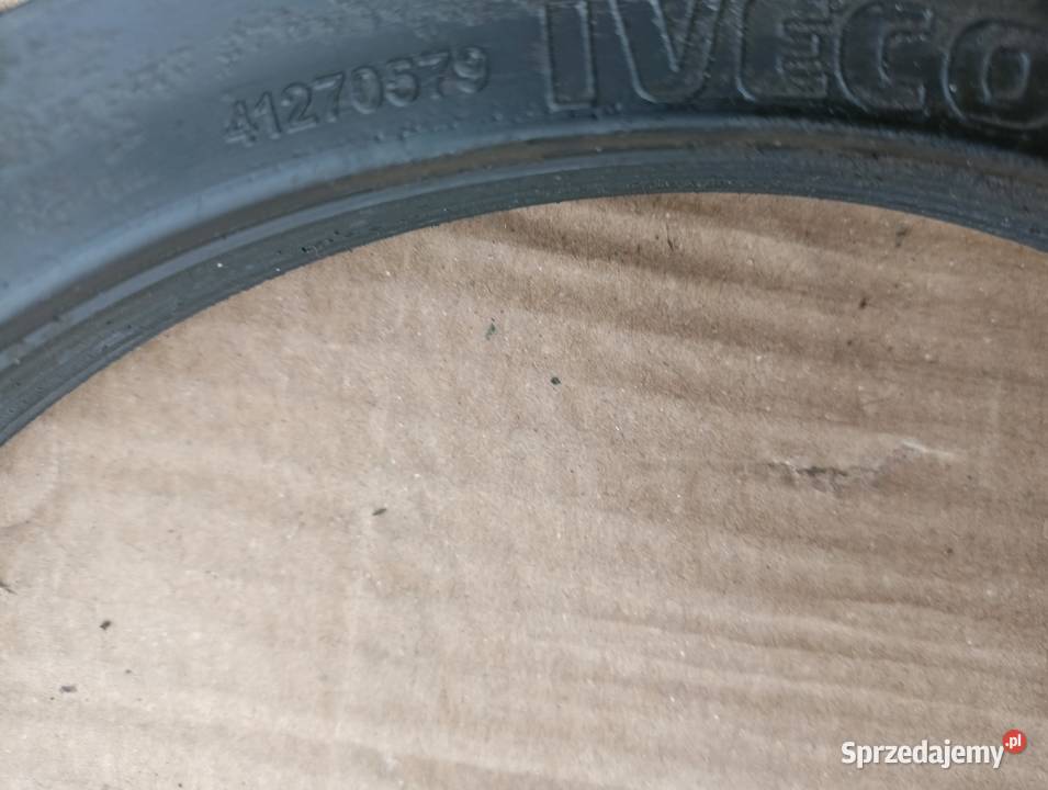 IVECO STRALIS USZCZELKA KORKA BLOKU SILNIKA Sulechów sprzedam