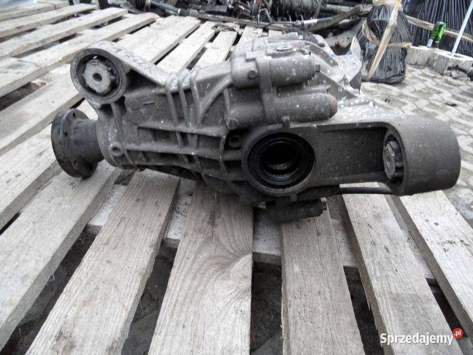 VW TOUAREG I 25 TDI 05r dyfer most tył