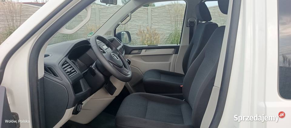 Volkswagen Transporter 2016 8 osobowy Wołów