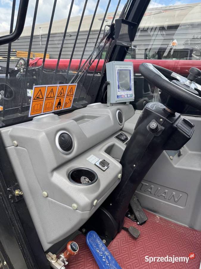 Ładowarka teleskopowa Yanmar silnik udźwig 3000 0h Częstochowa