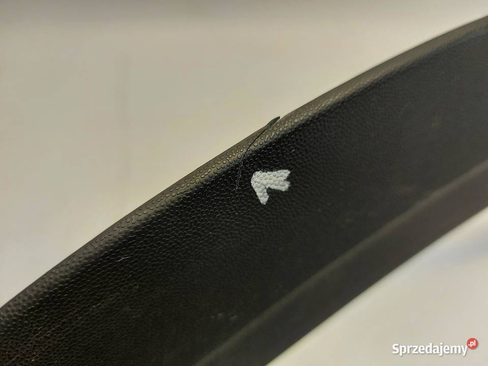 Ford Tourneo Connect III MK3 LISTWA BŁOTNIKA osobowe