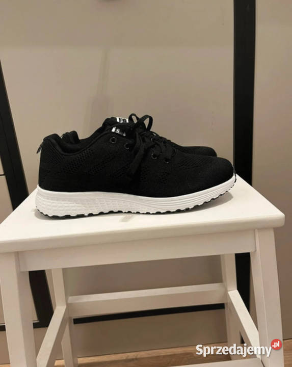 Białoczarne buty sportowe do biegania letnie 27cm Łódź