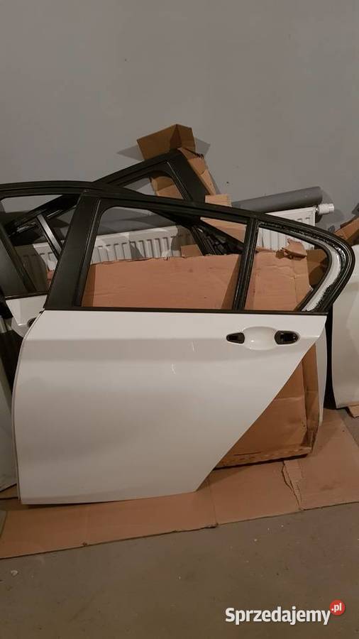BMW 116D F20 belka dyfer wał skrzynia drzwi Kraków