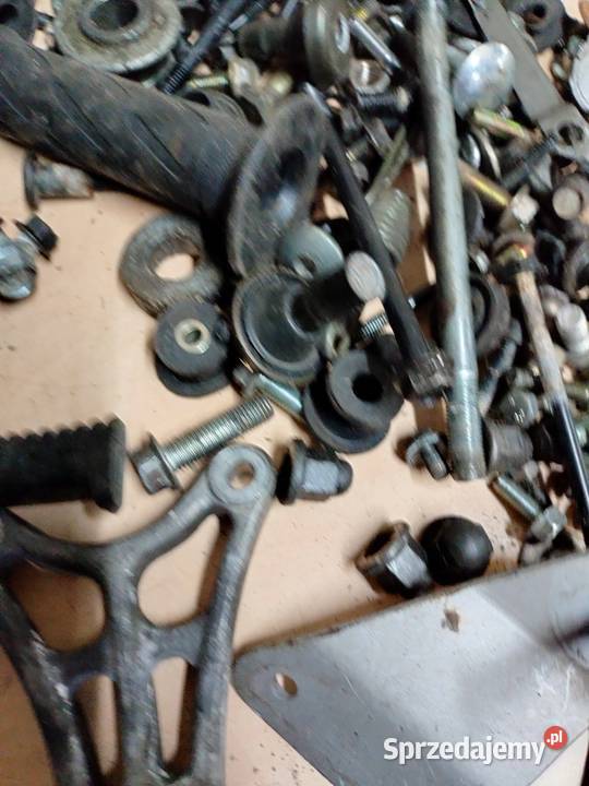 Różności silnika ramy Suzuki GS 500 Łubno