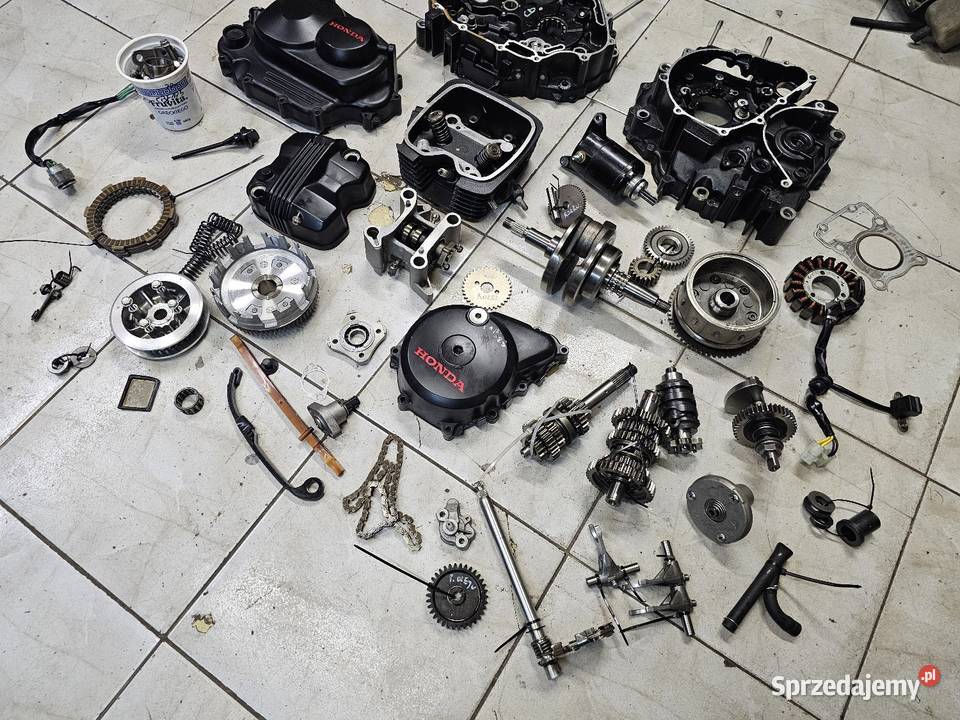 Honda CBF 125 części CB125F cb 125 F wał kapa