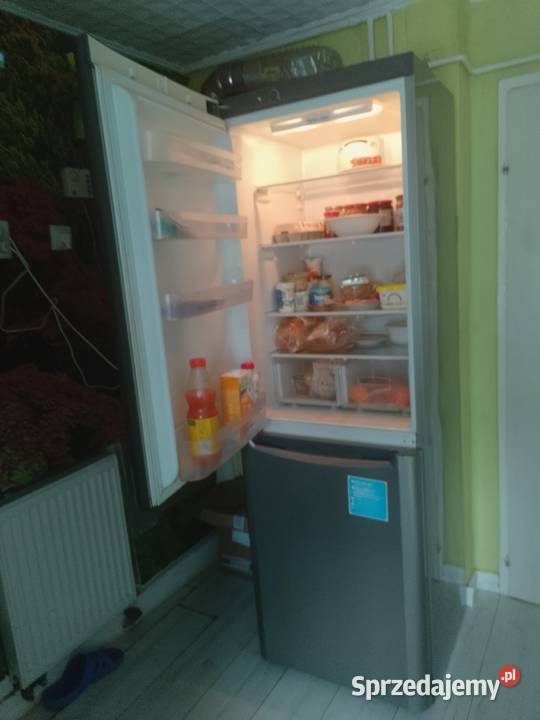 Lodówka Indesit BIAA 13 VX Srebrna zachodniopomorskie sprzedam