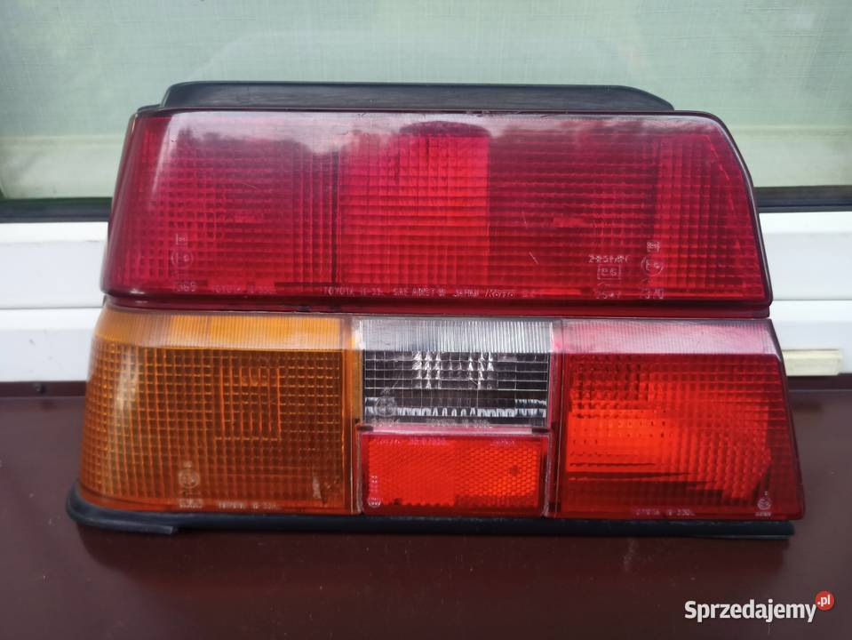 Toyota Tercel L20 lampa tył tylna lewa hatchback Sieradz