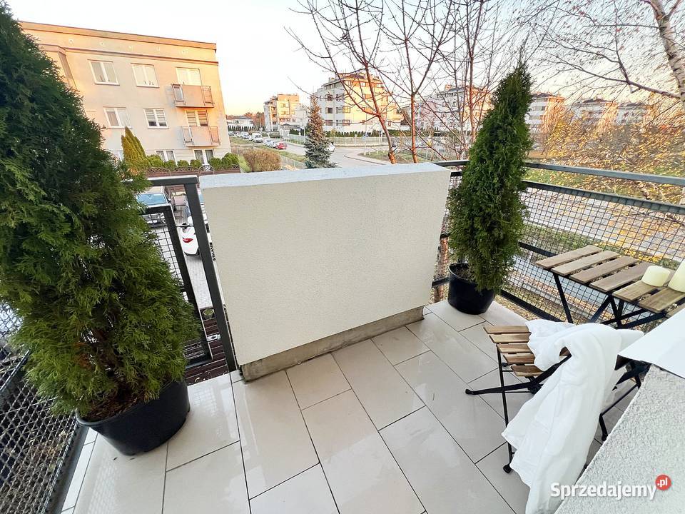 LUX 2 pokoje METRO BEZPOŚREDNIO Warszawa