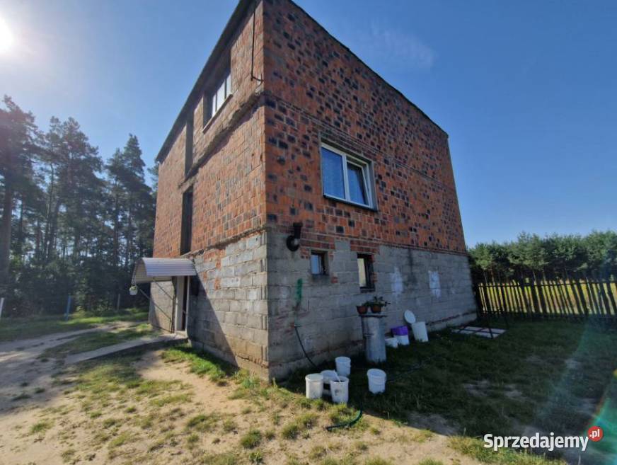 Syndyk sprzeda nieruchomość zabudowaną Olesin Kuny