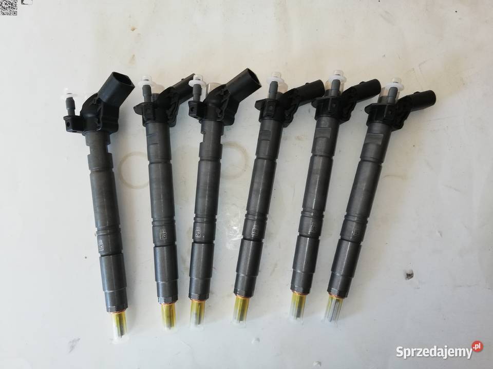 Nowy wtryskiwacz VW Audi 30 TDI 059130277EK Suchedniów