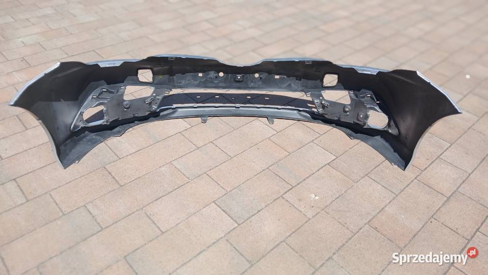 Toyota Auris II2 Lift Zderzak kratki atrapa Łask
