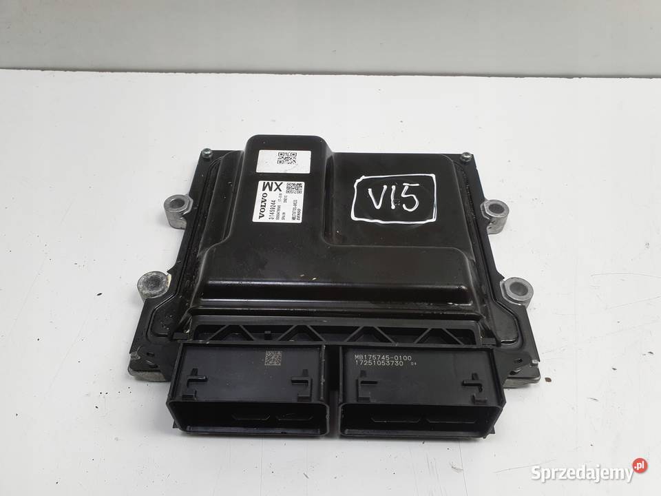 Volvo V40 CROSS COUNTRY 15 T3 STEROWNIK SILNIKA osobowe Chełm