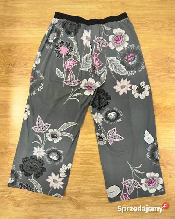 Komplet piżamowy Grey Floral w kwiaty komplet łódzkie