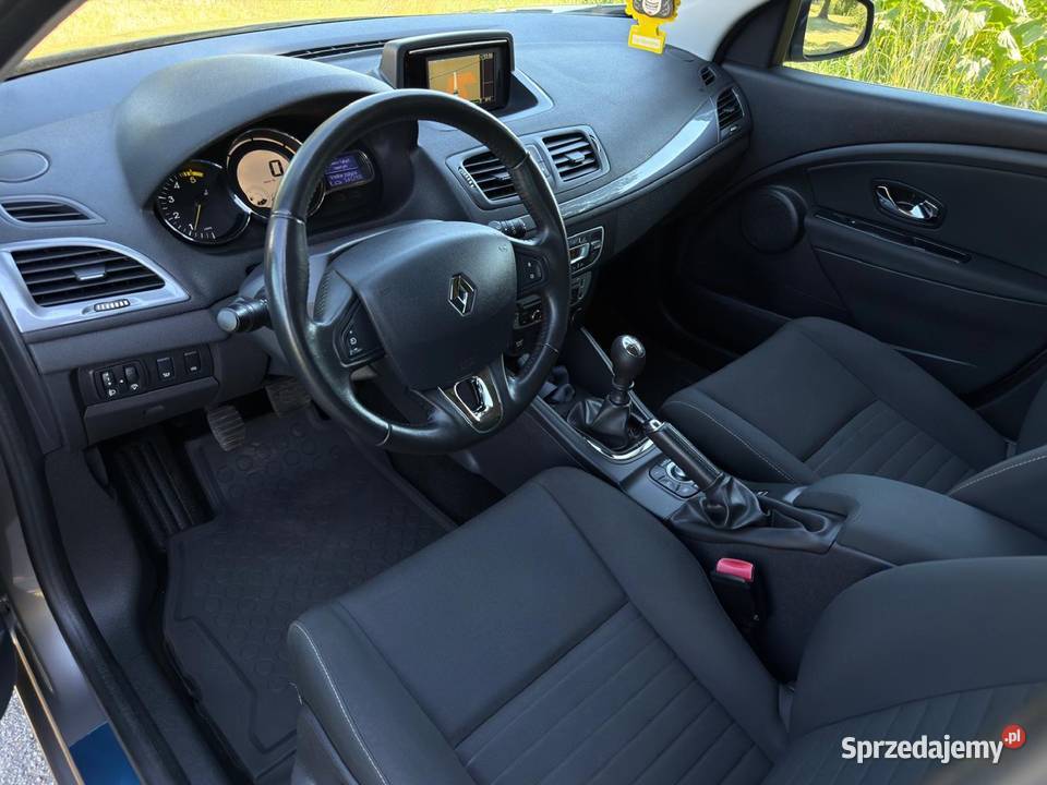 Renault Megane 15 dci 110 Nwigacja Klima Serwis przyciemniane szyby Włosienica