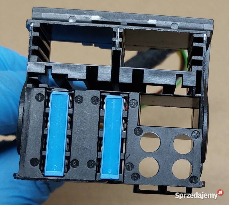 CAN BUS INTERFACE EMULATOR EMU 220 Układ elektryczny sprzedam