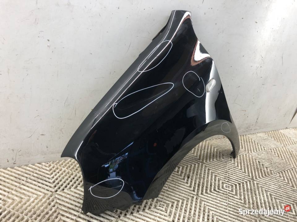 BŁOTNIK LEWY PRZÓD RENAULT TWINGO III Hatchback