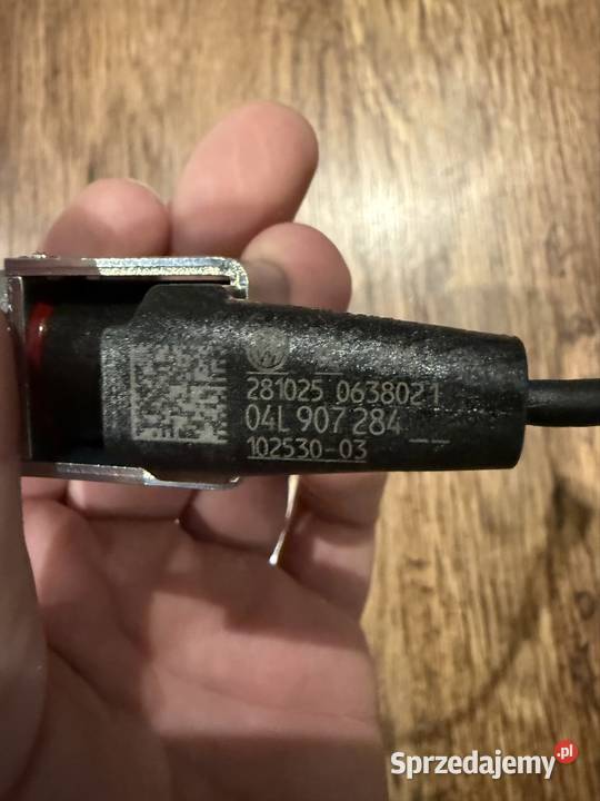 Pompa wody NOWA 010289803 KT 04L907284 sprzedam