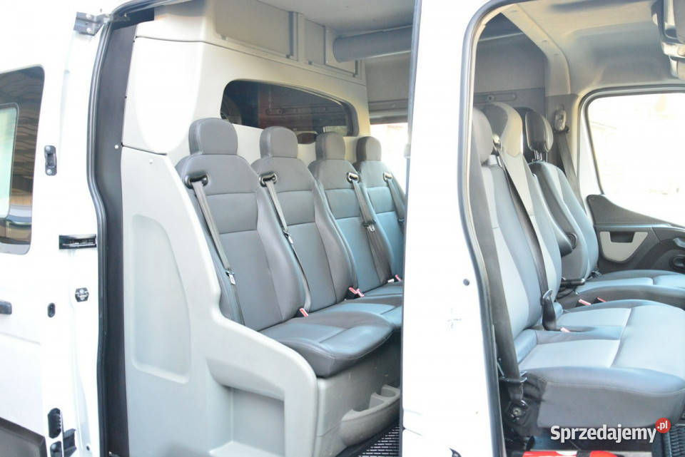 Renault Master średniak 7 osobowy brygadówka serwisowany w ASO Warszawa