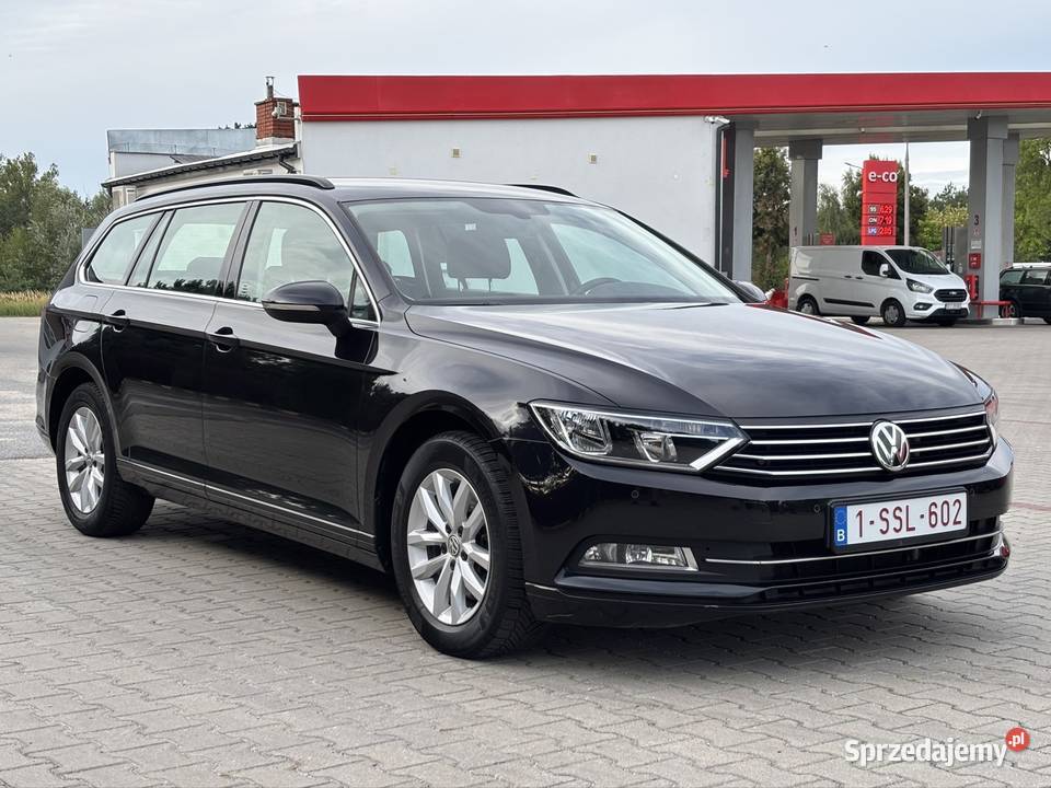 Volkswagen Passat B8 20 TDI Ładny Zadbany aluminiowe felgi Passat Dobrzyków