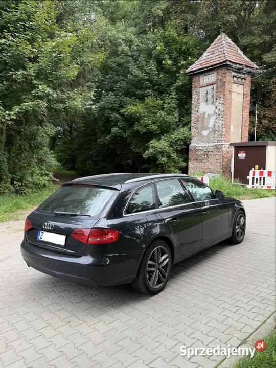 Audi a4 b8 20 tdi kombi Rok produkcji 2008 Białogard