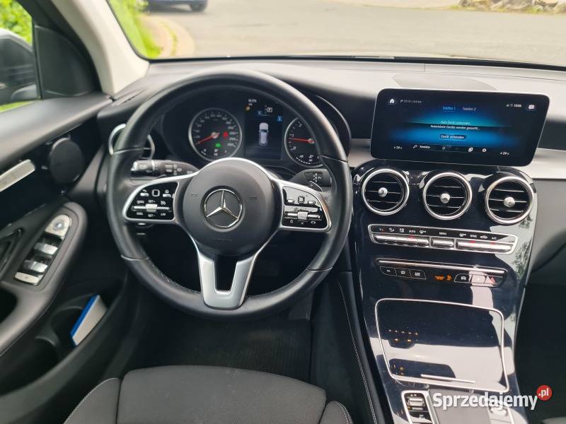 2020 MercedesBenz GLC Warszawa sprzedam