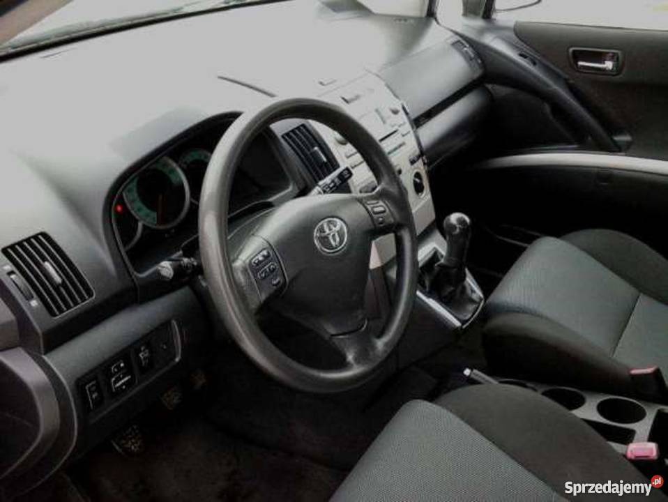 Toyota Corolla Verso 20 D4D 2005r czarny 5 lakier metallic Samochody osobowe Mielec