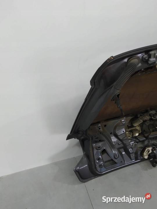 KLAPA TYŁ SZYBA SZARA Audi Q2 I 2016 osobowe świętokrzyskie