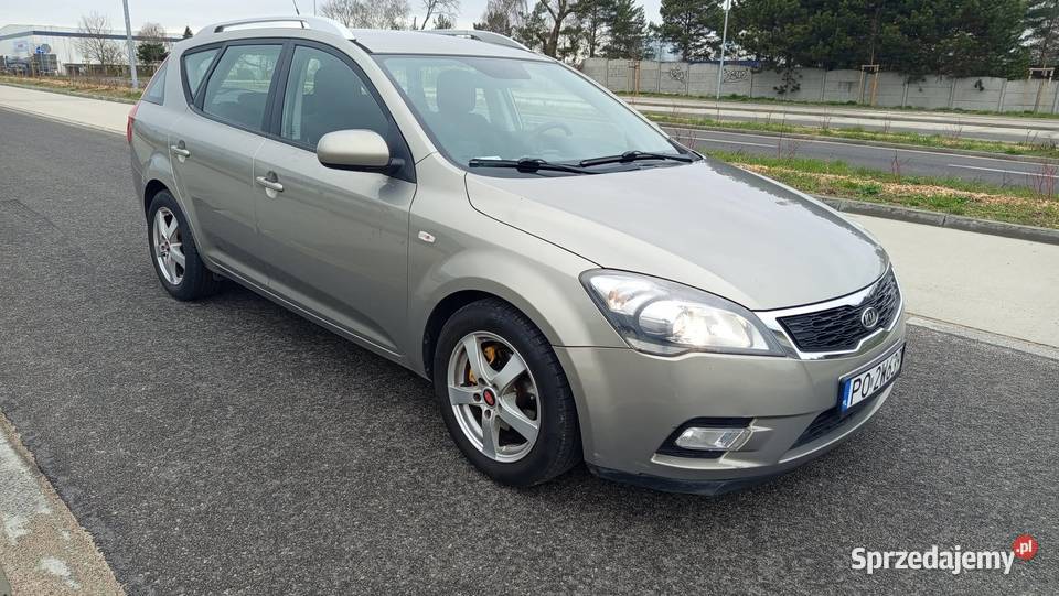 Kia Ceed I 14 SW lift 2010 Poznań serwisowany nieuszkodzony Mosina