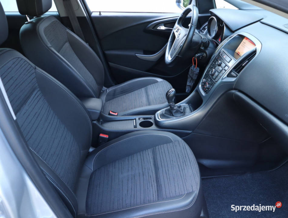 Opel Astra 14 T Astra Piaseczno sprzedam