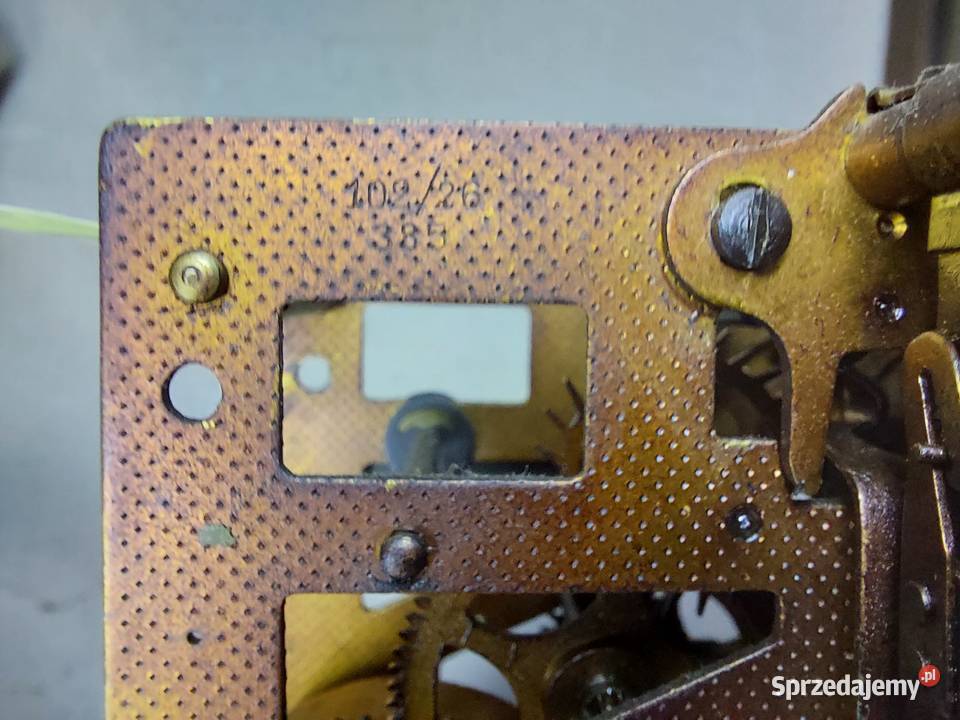 720 Mechanizm starego zegara ściennego Junghans Tczew