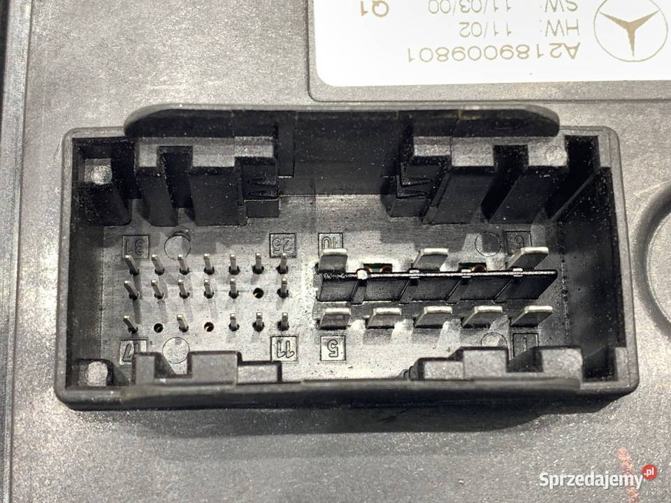 PRZETWORNICA LED MERCEDES C218 A2189009801 1117 sprzedam