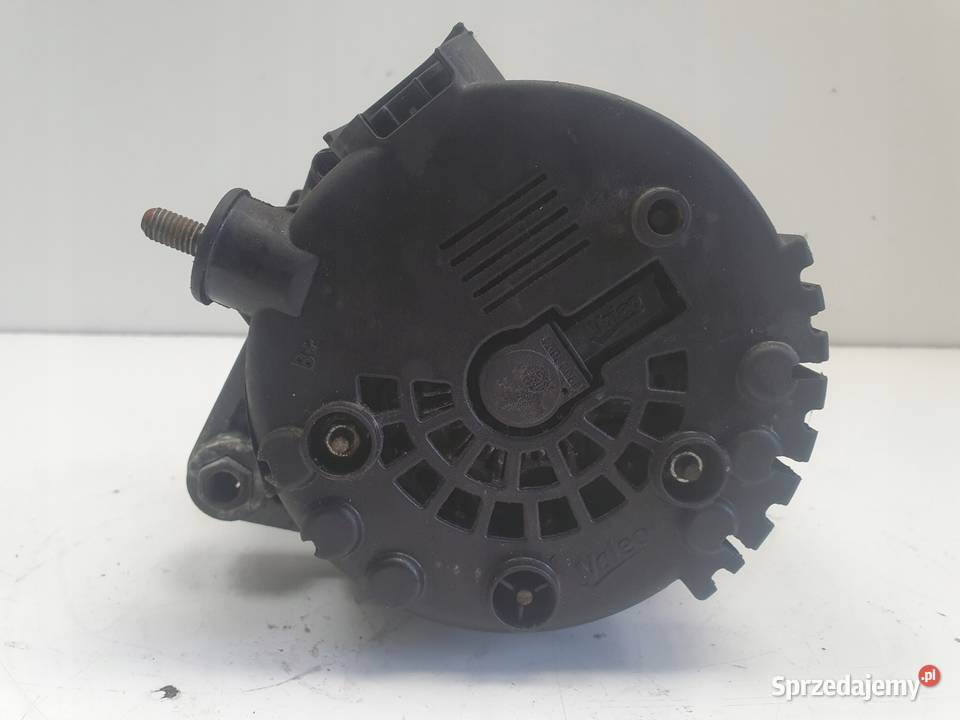 Hyundai i30 16 CRDI ALTERNATOR valeo 2611067 Janów