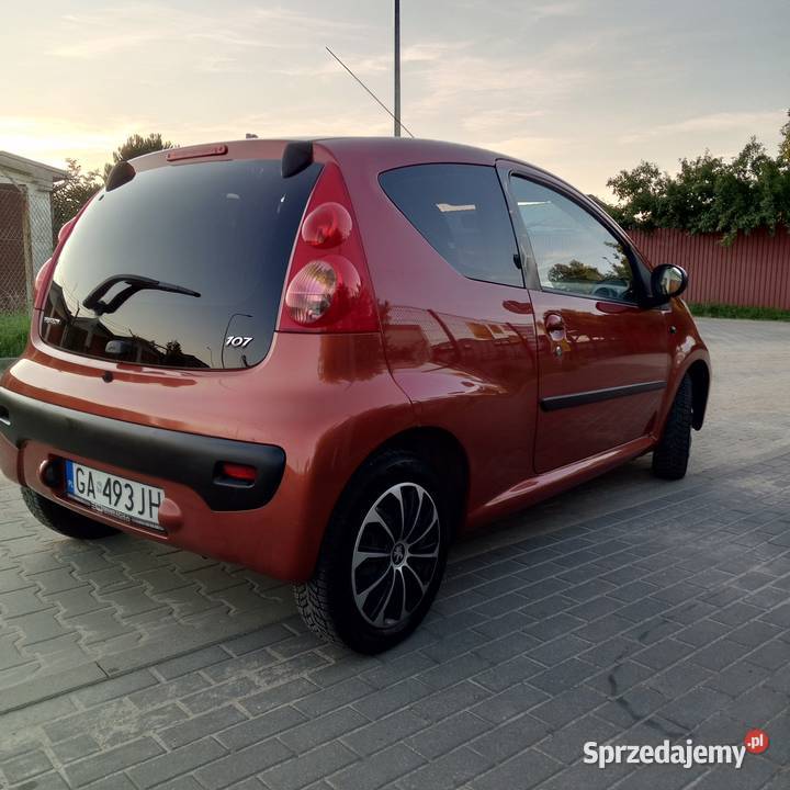 Peugeot 107 10 benzyna Klima ładny manualna pomorskie Rumia