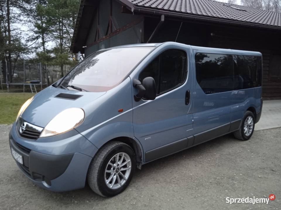 Opel Vivaro 9 osobowy sprzedam