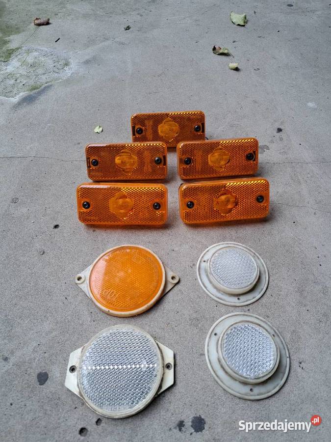 Lampa dodatkowa trzecia STOP PRL wielkopolskie Leszno