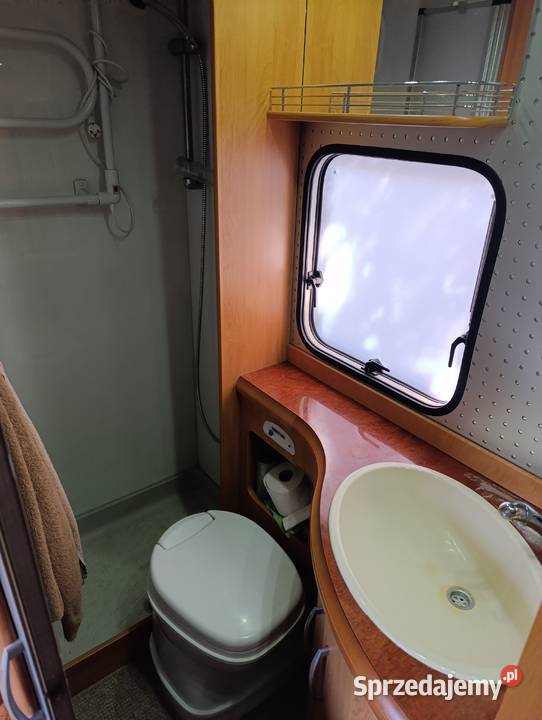 Kamper Ford Transit 2006r super stan Zamość